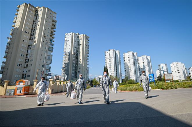MURATPAŞA´DA MASKELER DAĞILIYOR