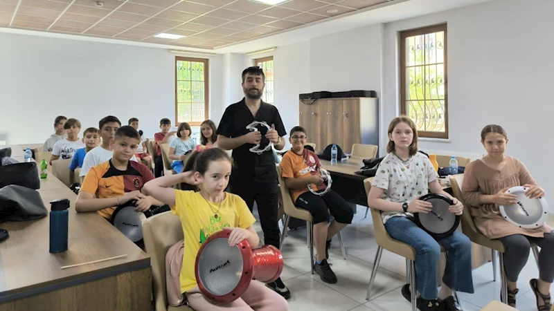 Göksunlu Çocuklar Yaz Tatilini Büyükşehir’in Kurslarında Değerlendiriyor