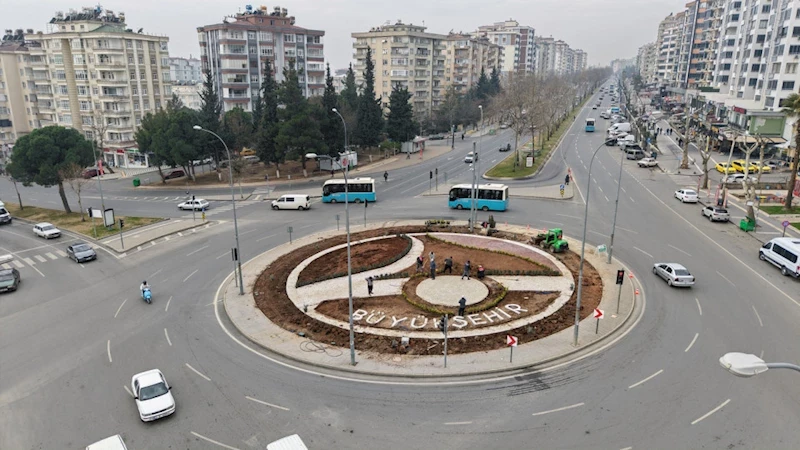 Büyükşehir, Estetik Dokunuşlarla Şehri Daha da Güzelleştiriyor