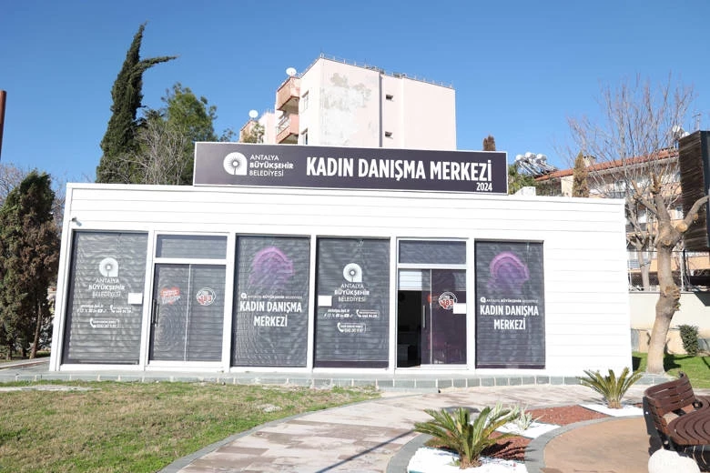 Antalya Büyükşehir Belediyesi kadınların yanında