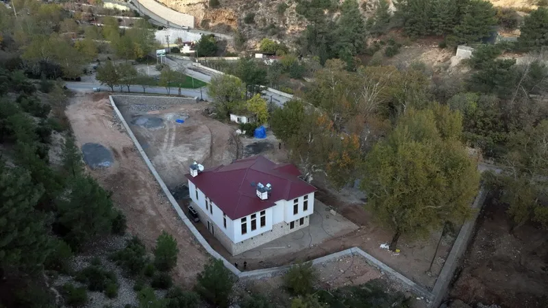 Çınaraltı Sosyal Tesisleri