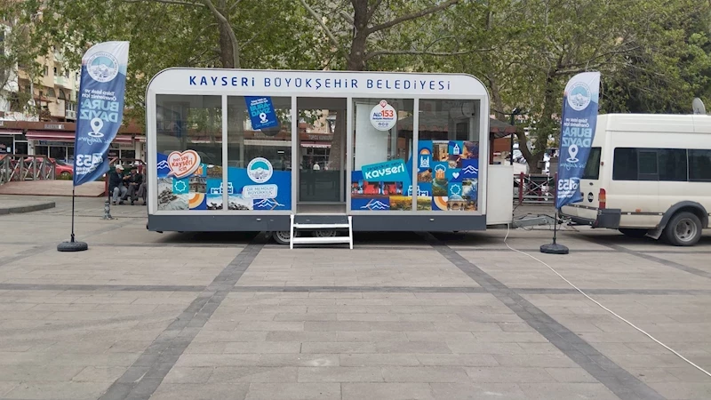 Büyükşehir’in Mobil Beyaz Masa Birimi ile Hizmet Her Yerde